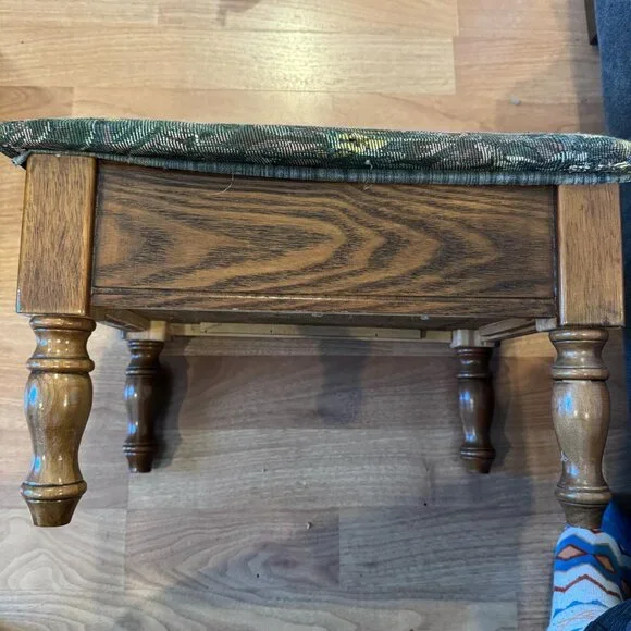 **Vintage Wooden Tapestry Footstool with Storage – Hinged Padded Top – Floral Fa - Picture 13 of 16